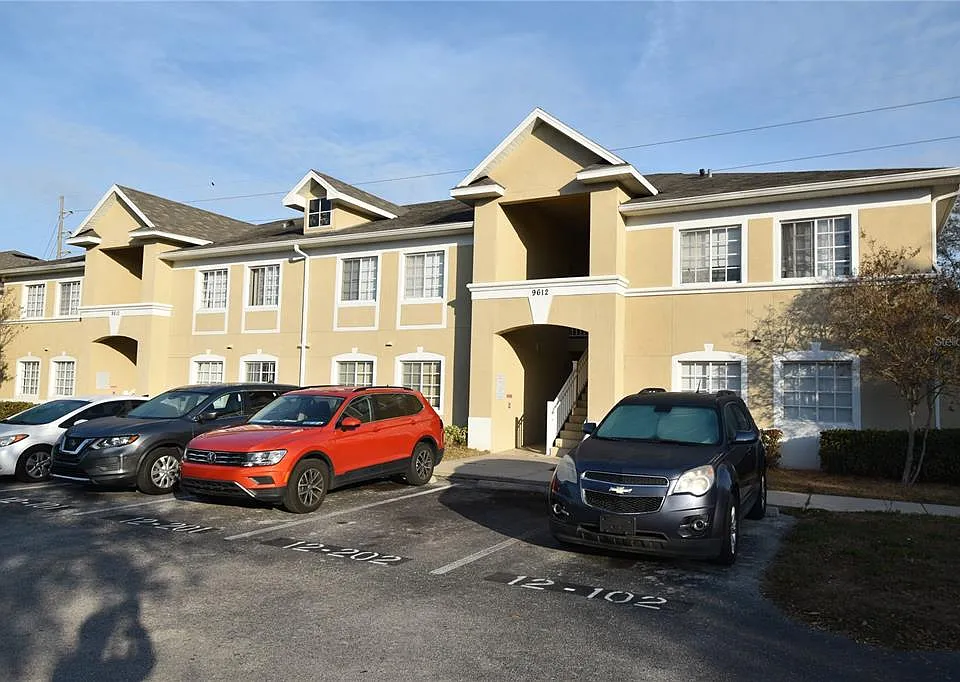 9612 Seadale Ct #201