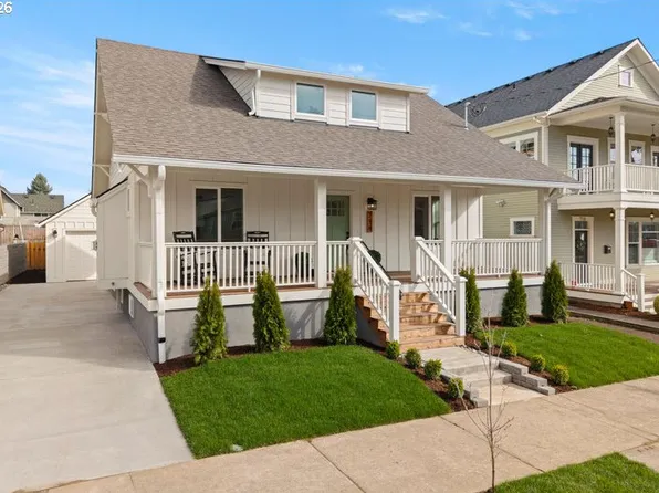 718 W 19th St, Vancouver, WA 98660