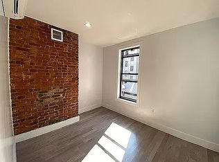 206 Veronica Pl #4, Brooklyn, NY 11226