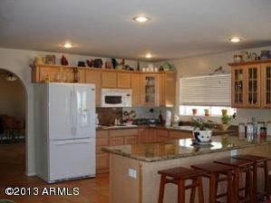 Granite Counter Tops/Maple Cabinets