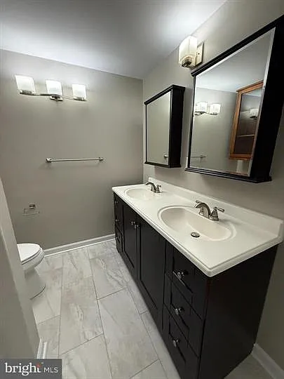 9425 Gentle Cir — Photo 7