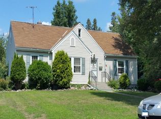 2417 12th Ave E, North Saint Paul, MN 55109