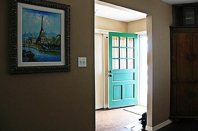 1st image of 2833 Huntleigh Dr