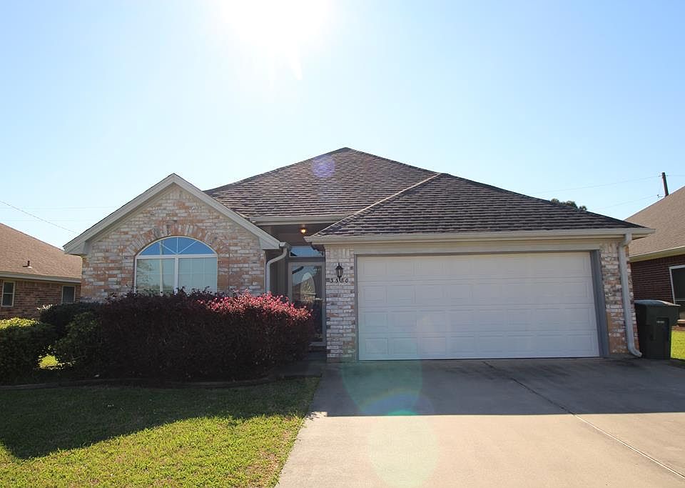 1st image of 3580 Lake Arthur Dr