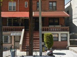 3630 Crescent St, Astoria, NY 11106