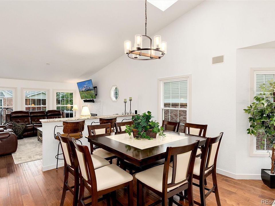 1st image of 4945 Greenwich Lane