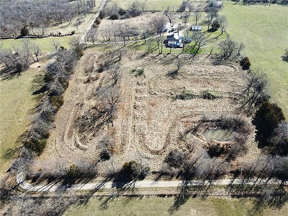 5th image of 786 NW 100th Rd