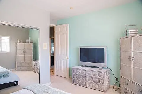 7920 Marbella Cir — Photo 35