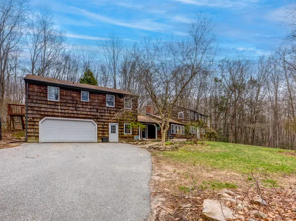 2 Brookside Lane, Mansfield, CT 06250