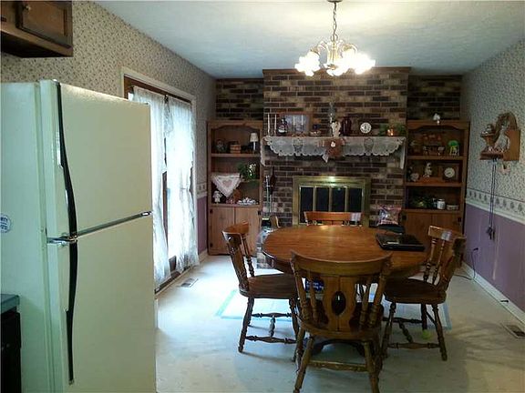 4th image of 7905 Lacy Dr