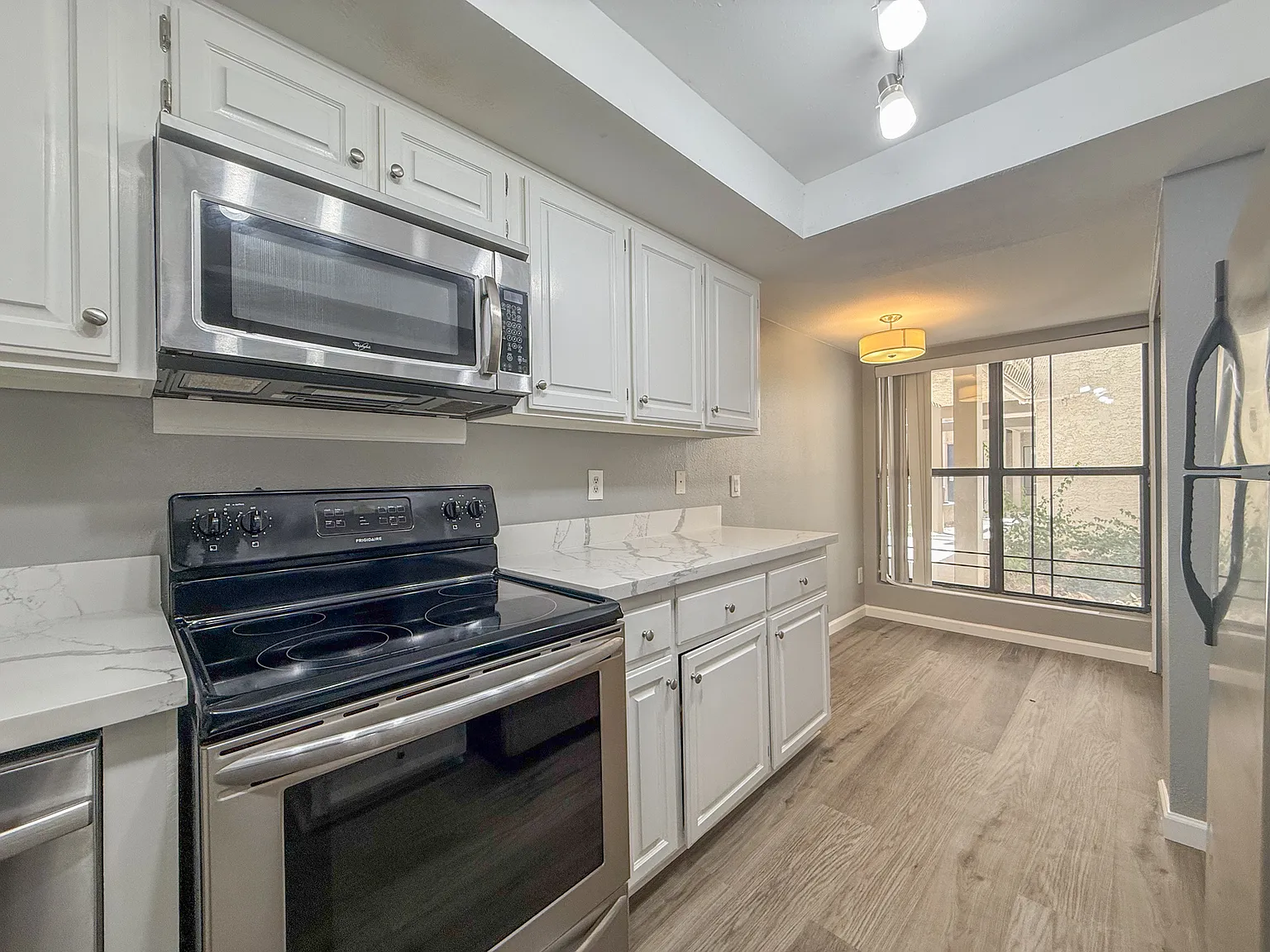 5110 N 31st Way Unit 316, Phoenix Az — Photo 3