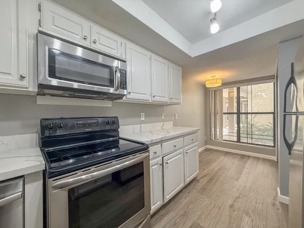 5110 N 31st Way, Phoenix, AZ