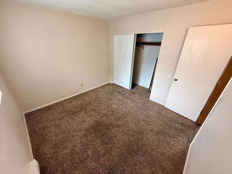 713 Airway Ave — Photo 16
