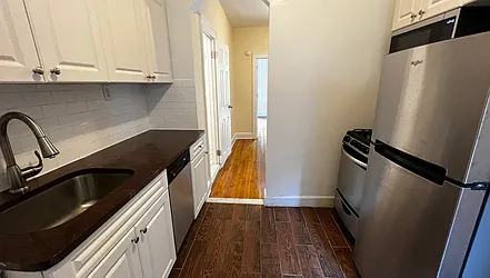 Rented by HOLTON REAL ESTATE INC.