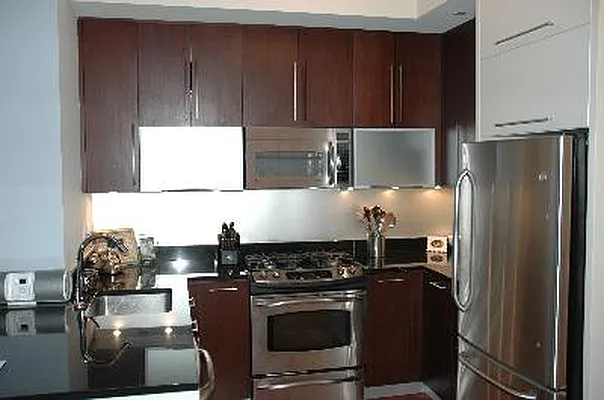 Rented by Corcoran | media 28