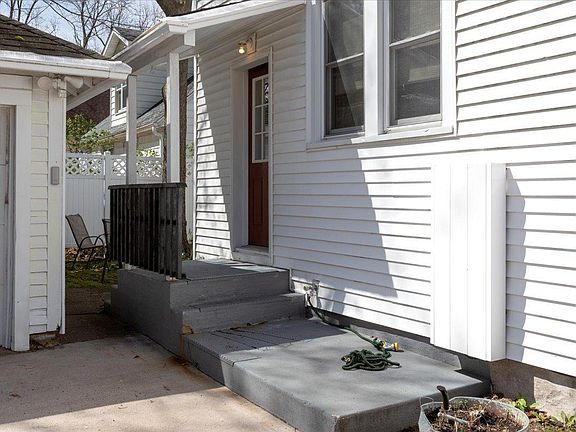5th image of 1104 7th St E