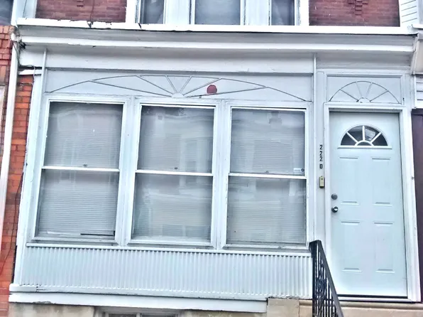 2220 Bonnaffon St, Philadelphia, PA 19142
