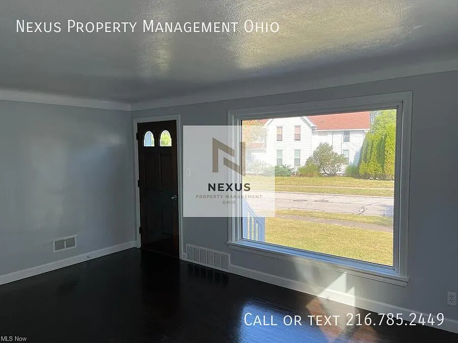 3 bed, 1190 sqft, $1,700 — Photo 4