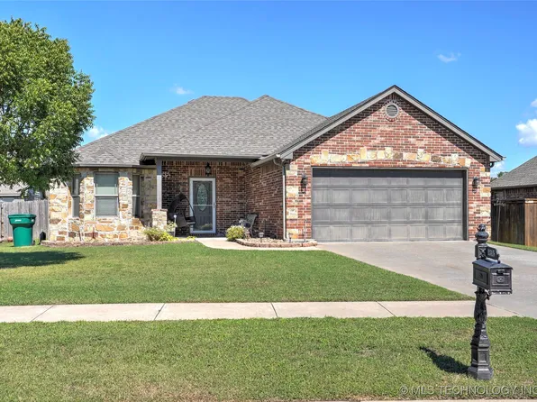 1315 W Ross Ave, Sapulpa, OK 74066