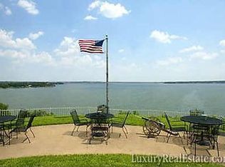 9934 Boat Club Rd, Fort Worth, TX 76179