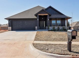 2904 SE 23rd Cir, Oklahoma City, OK 73160