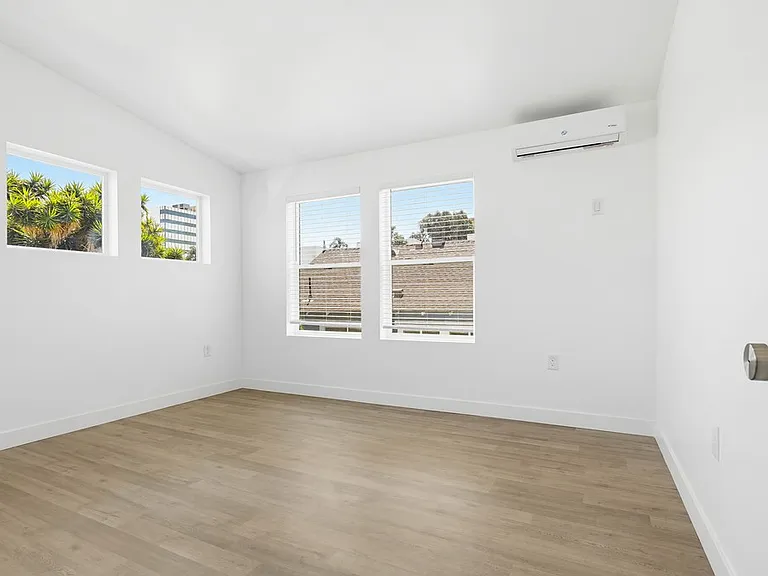 1017 Riverine Ave #200 — Photo 17