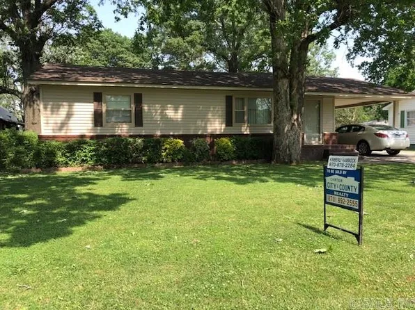 406 Wardell St, Corning, AR 72422