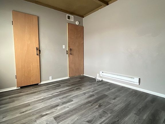 4th image of 1330 F St #5