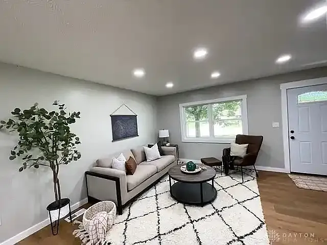 4285 Enon Xenia Rd — Photo 8