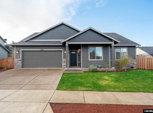 2152 A St, Hubbard, OR 97032