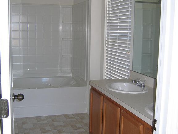 4th image of 6825 Breezy Palm Dr #6825