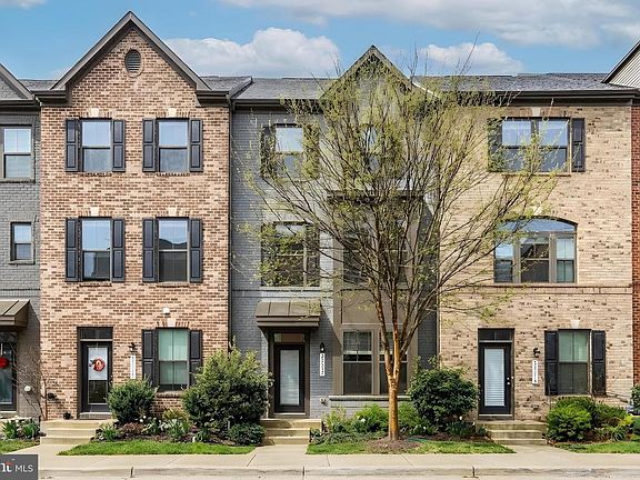 2nd image of 22317 Seabring Ter