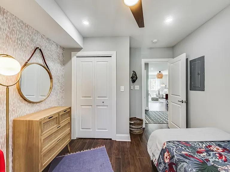 716 Jackson St NE #2 — Photo 21