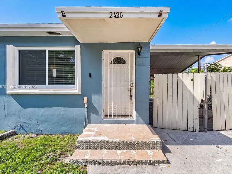 2420 NW 141st St — Photo 5