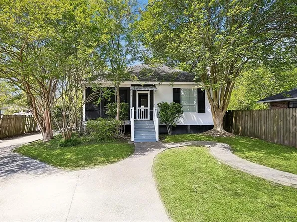 2442 Brentwood Dr, Baton Rouge, LA 70809
