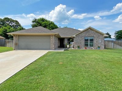 530 Kingsway Dr, Overton, TX, 75684