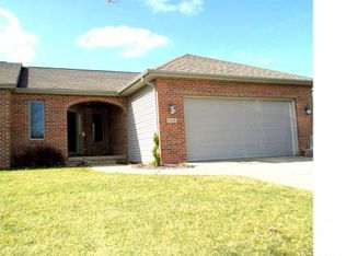 2801 Wordsworth Dr, Springfield, IL 62711