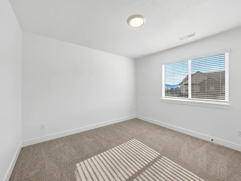 12666 S Bishop Pass Cv — Photo 22
