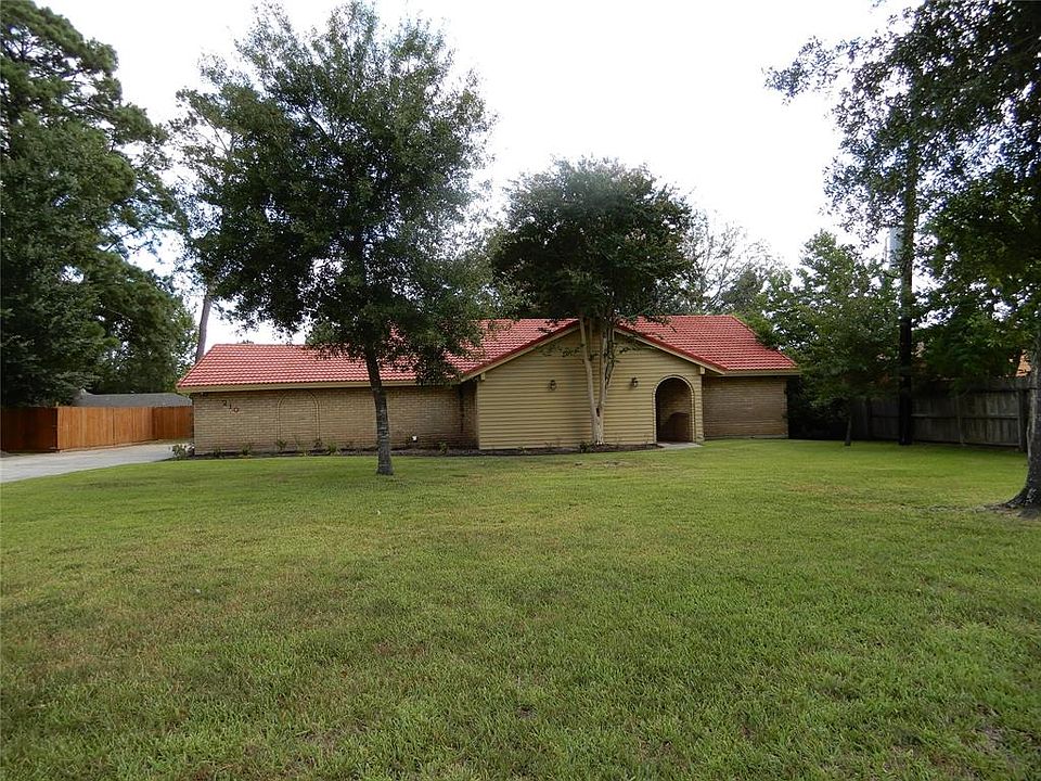 1st image of 210 Beaumont Dr