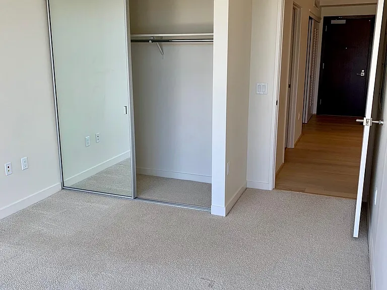 888 Kapiolani Blvd #4201 — Photo 9