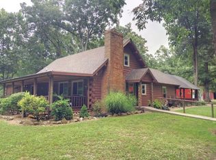 2630 Happy Hollow Rd, Hawesville, KY 42348