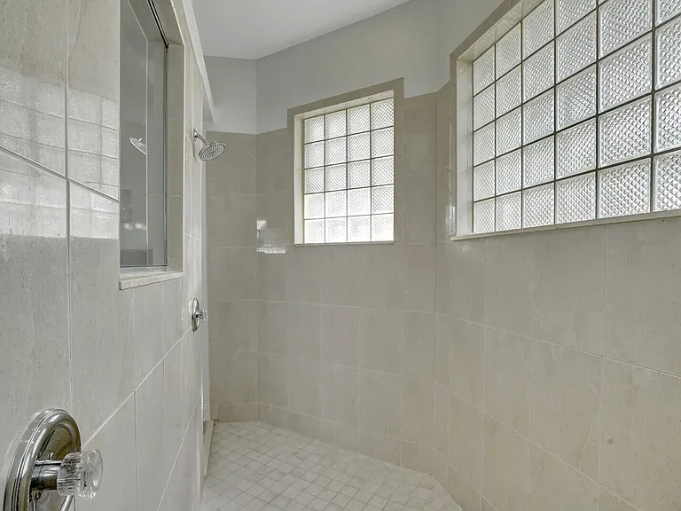 13709 Columbine Ave — Photo 24