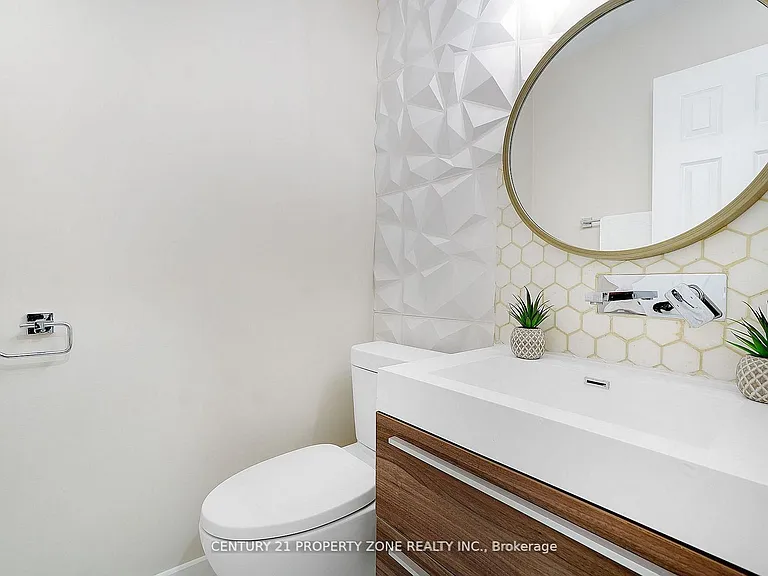 4 Garbutt Cres — Photo 17