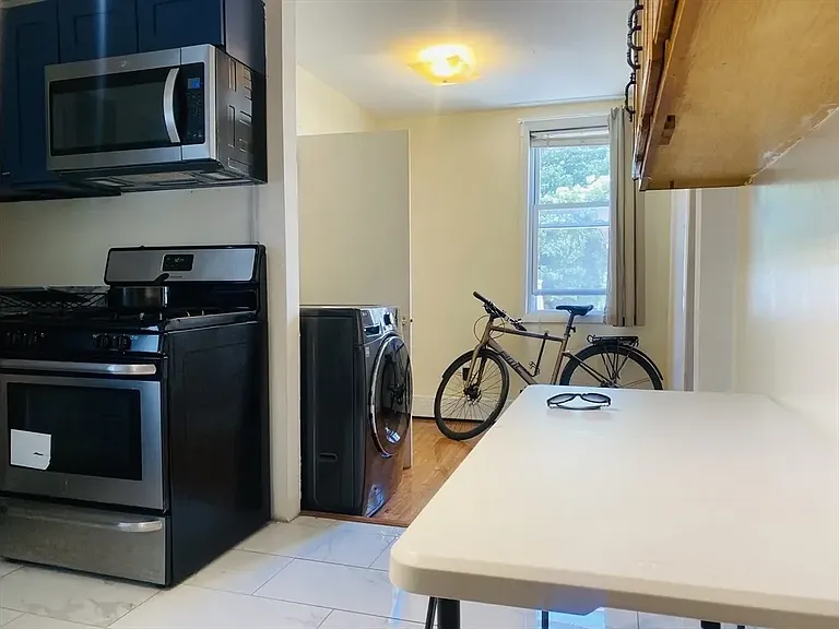 67 Gore St #1P — Photo 32