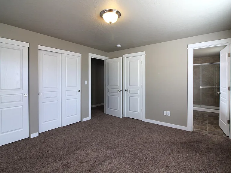 680 Marysville Way — Photo 6