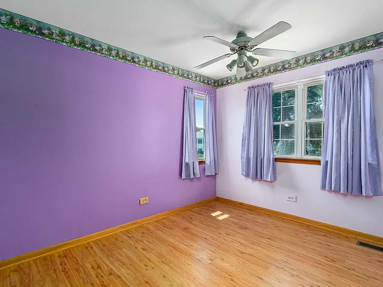 2204 Brindlewood Dr — Photo 10