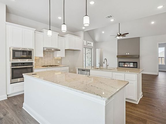 7th image of this home