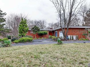824 Mountain Ave, Wyckoff, NJ 07481