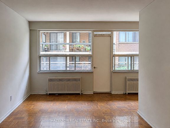 2nd image of 206 Saint George St #105