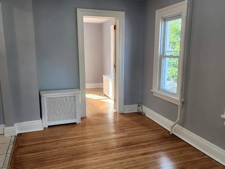 10 Westcott St #2 — Photo 5